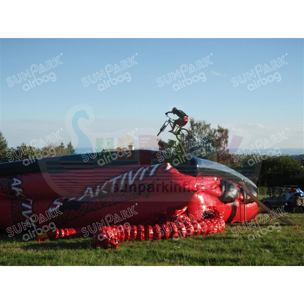 BMX Jump Airbag (1)