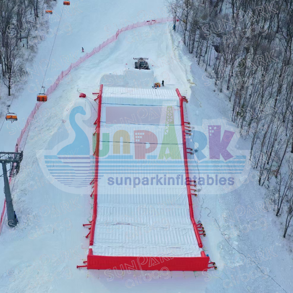 Landing Airbag on Snow