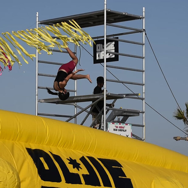 8.-Airbag-for-High-Jump