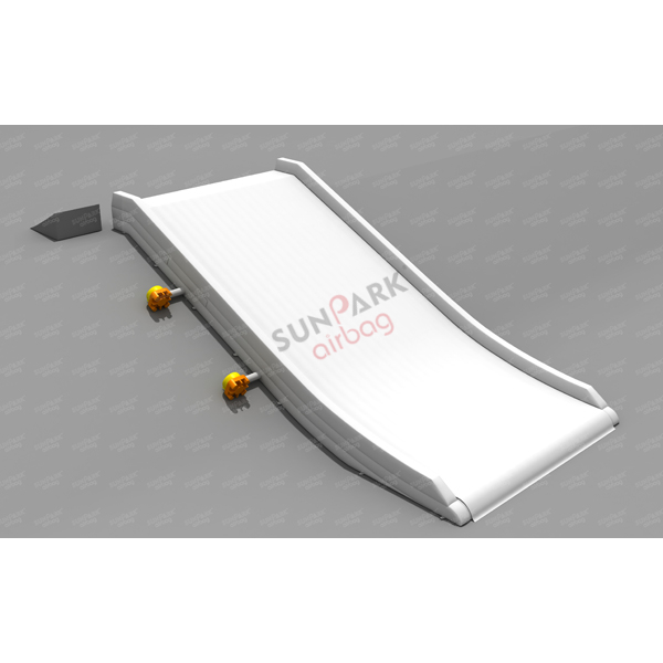 Snowboarding Airbag 1 1
