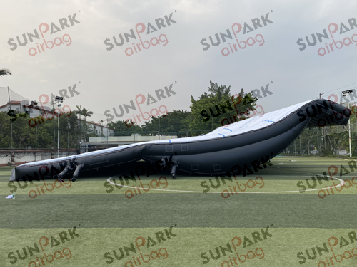 High Performance Airbag for Halfpipe